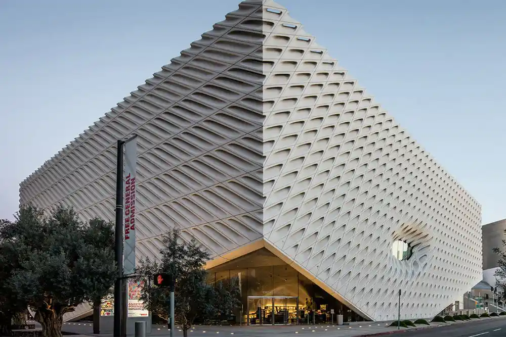 Broad-museum-featured-image-optimized (2)